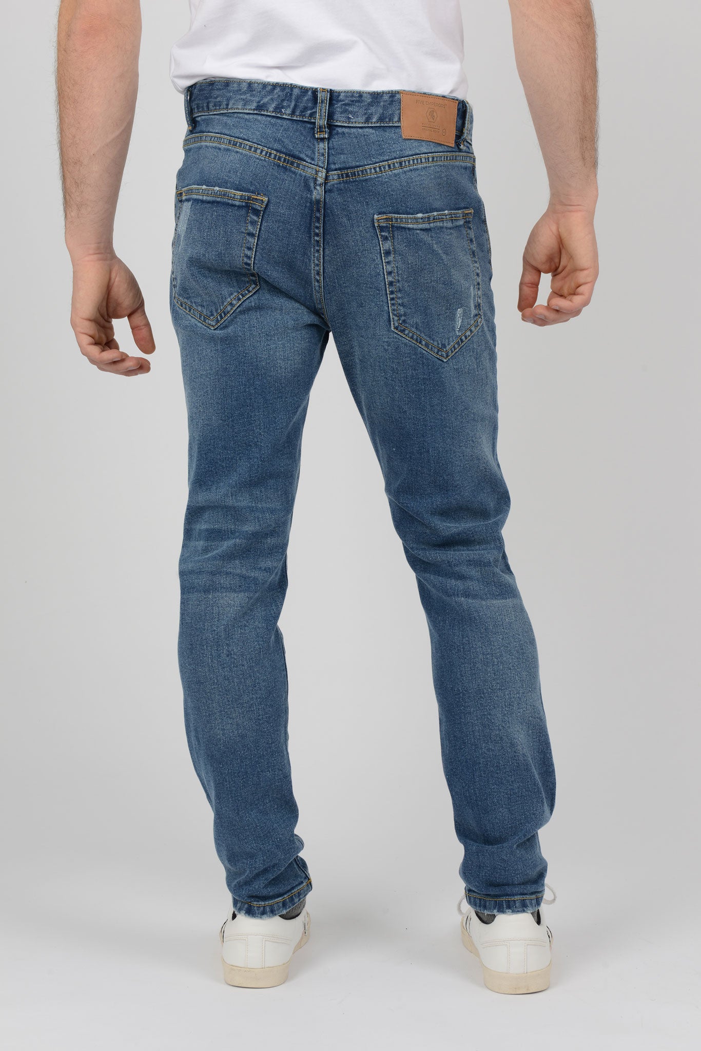 Apollo Men’s Slim Fit Tapered Jeans – Vintage Wash