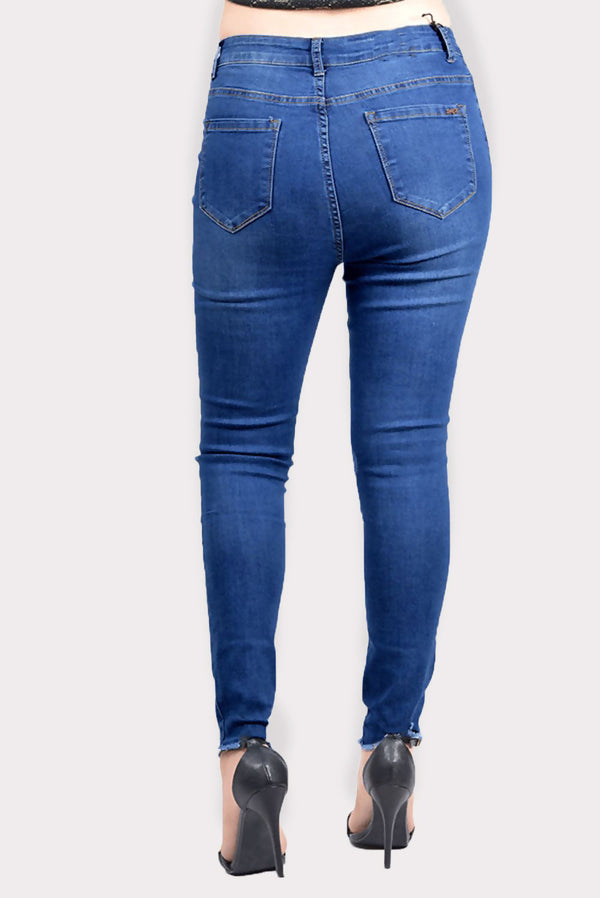 Plus Size Denim Raw Hem Jeans